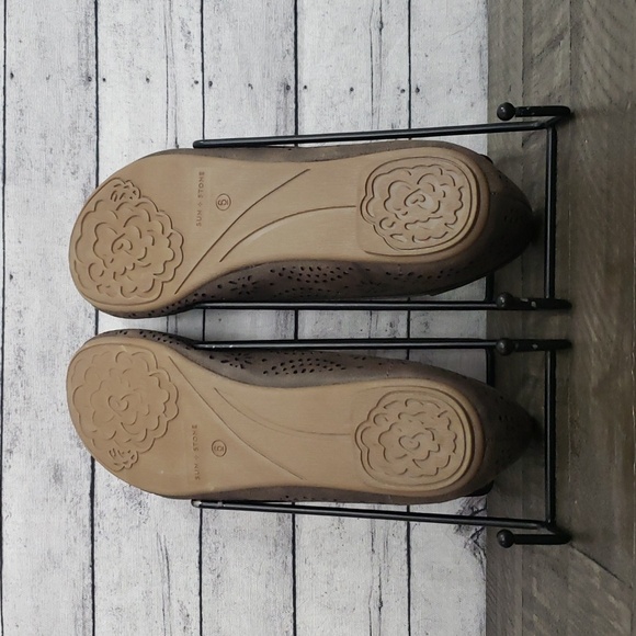 Sun & Stone-Sophia Sunburst Perforated Round Toe Slip-On Flats Brown Size 6M - Picture 8 of 9